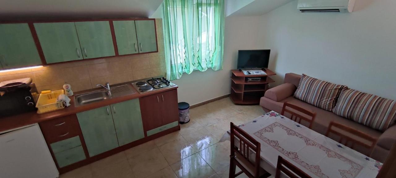 Apartments Sofija Slatine Kültér fotó